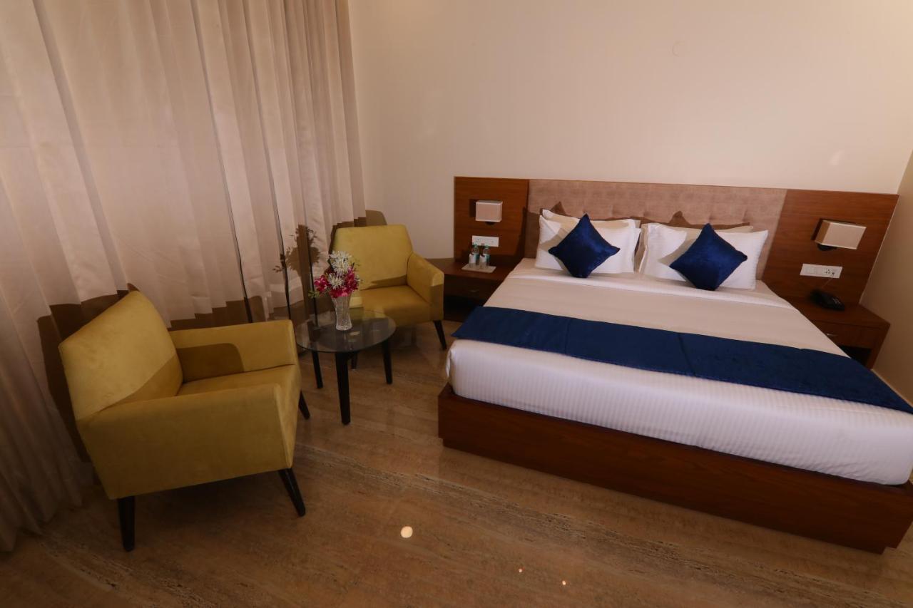 The Forest Hill Hotel Haridwār Esterno foto