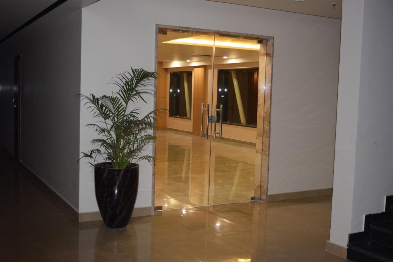 The Forest Hill Hotel Haridwār Esterno foto