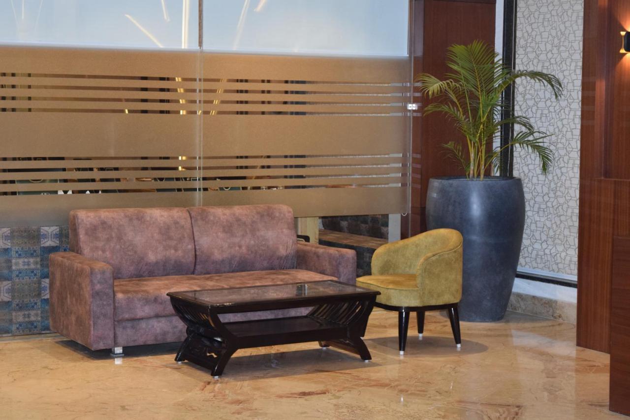 The Forest Hill Hotel Haridwār Esterno foto